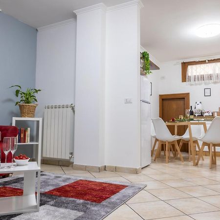 20 Min Aeroporto Fco - Casa Tranquilla Con Parcheggio Esterno Gratuito Stadtviertel Stadtviertel Acilia Exterior foto
